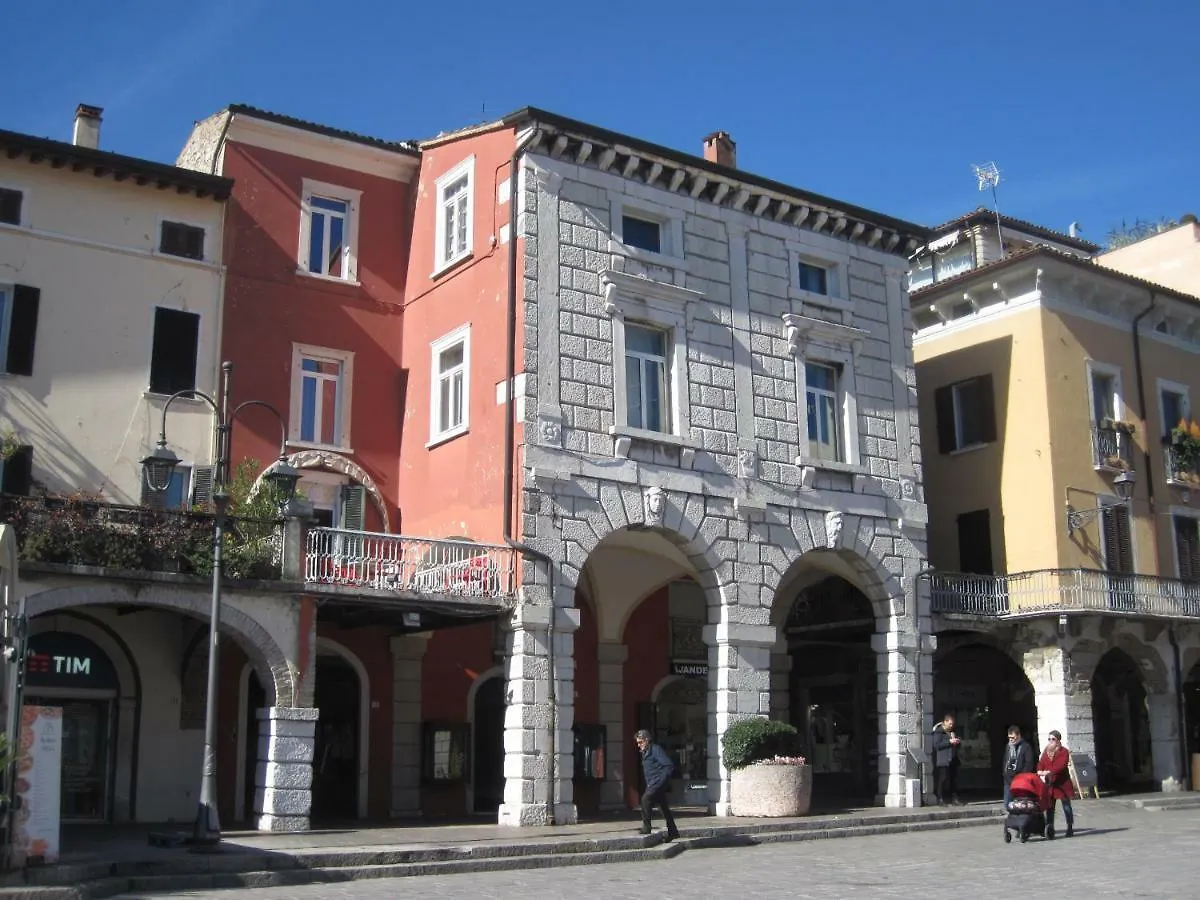Palazzo Del Provveditore T02294s kontakt