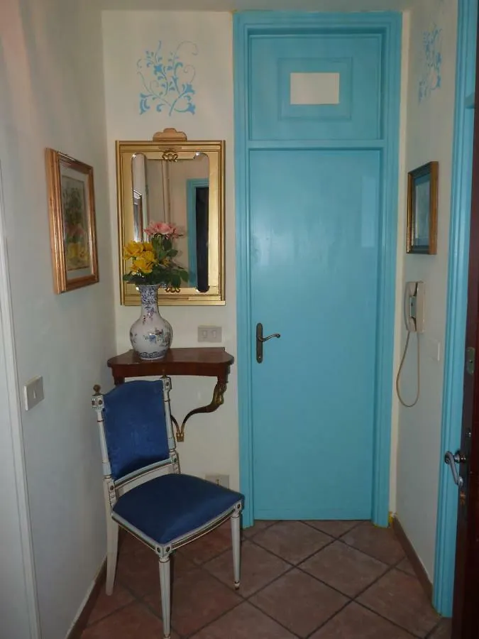 Apartment Palazzo Del Provveditore T02294 Desenzano del Garda Italy